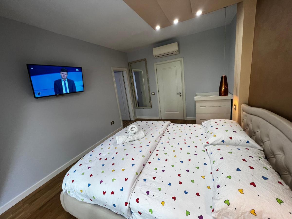 Апартаменты Tirana Center Экстерьер фото